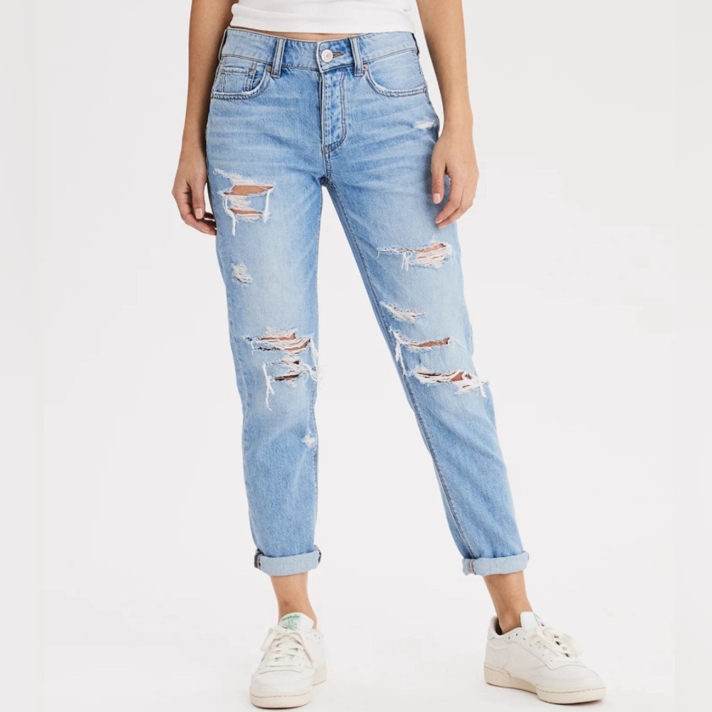 American Eagle Tomgirl Jean
